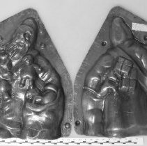 Chocolate Mold Outside